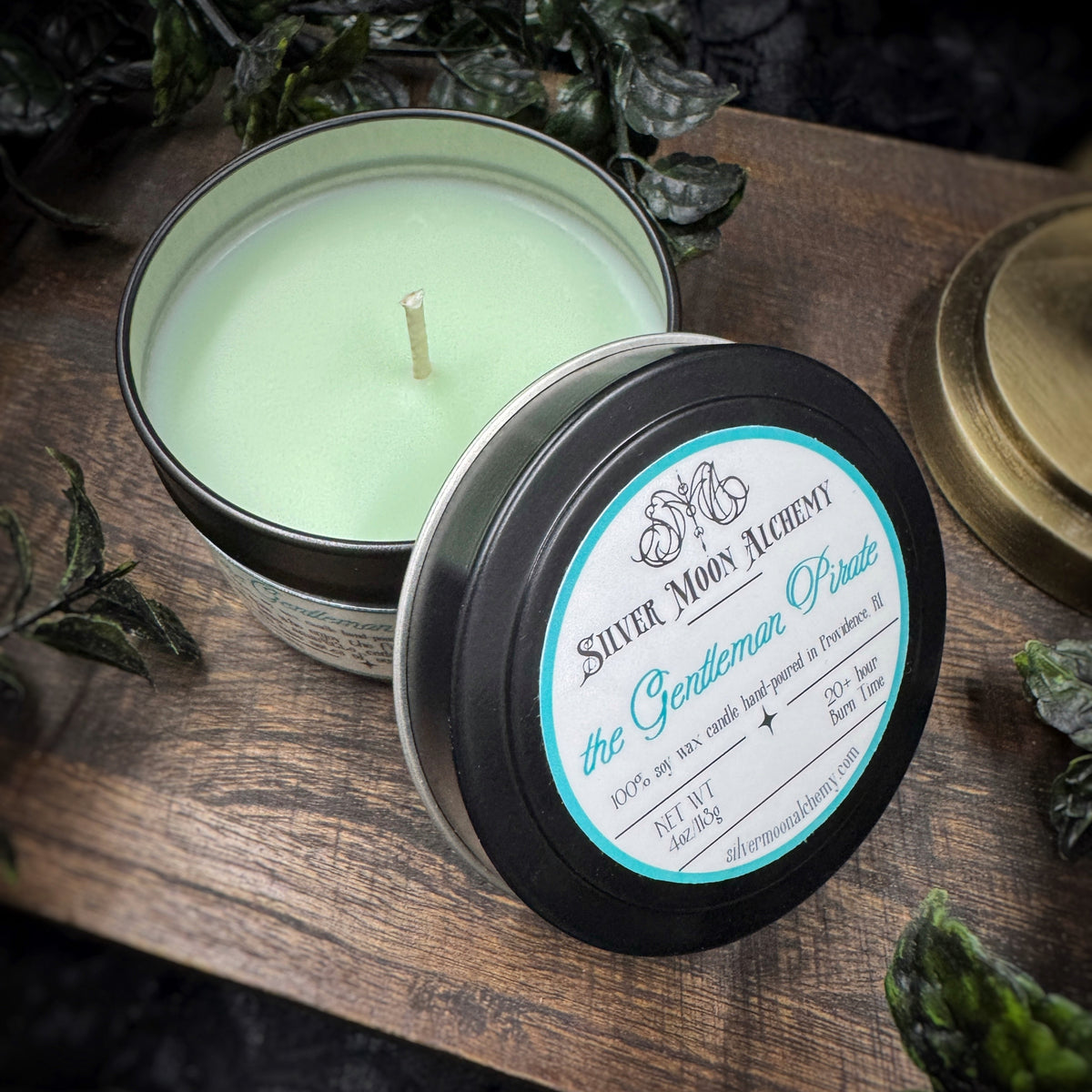 The Gentleman Pirate Soy Candle 2 / 4oz Tin