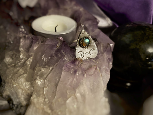 Mini Planchette Ring with Labradorite