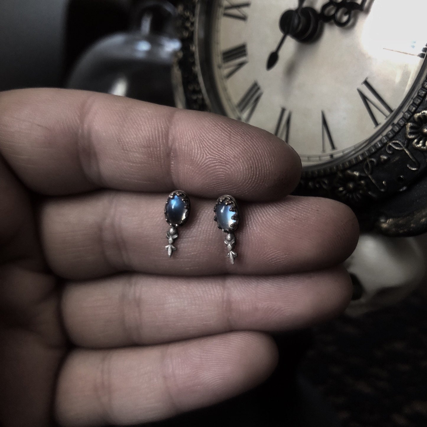 Spectrophobia: Sterling Silver and Rainbow Moonstone Filigree Stud Earrings